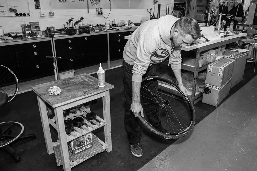 How to set up Cyclocross tubeless tyres.