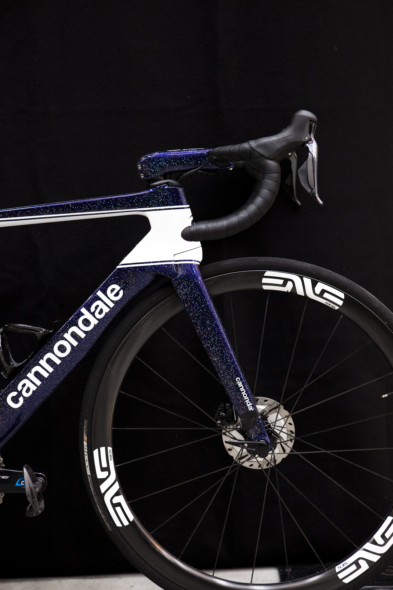 SaddleBack House show Strada Hand Built Wheels