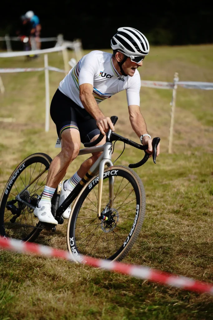 A picture of Strada Wheels sponsored rider Jon McGrath mid corner on his Specialised cyclocross bike running a pair of Strada CX 38mm wheels.