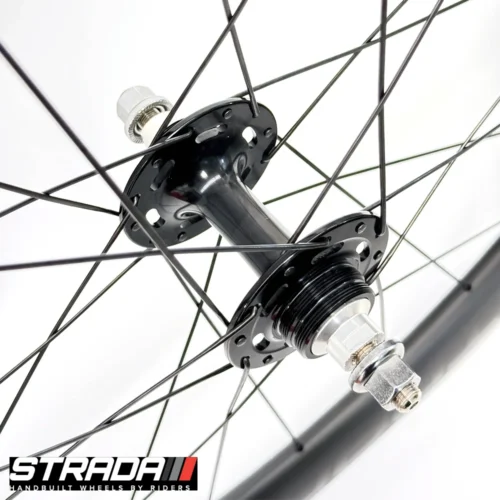 A picture showing a Strada PAD 55 Track Ultra rear wheel hub in black.