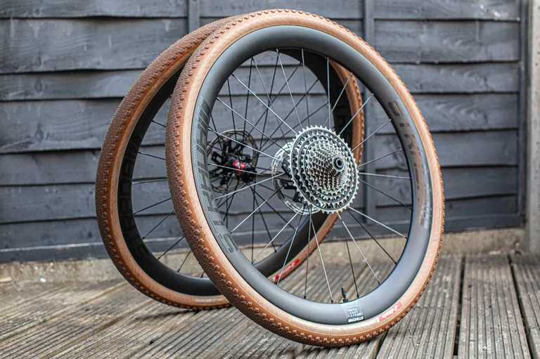 Strada Gravel Aero Plus 2 wheelset
